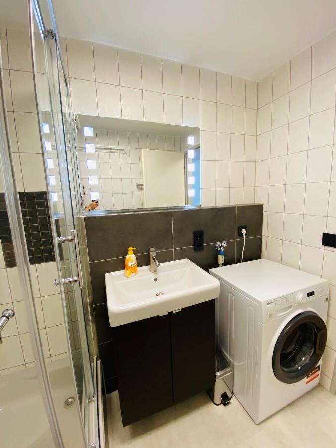 Outletcity Apartment Ferienwohnung Metzingen Metzingen  Exteriör bild