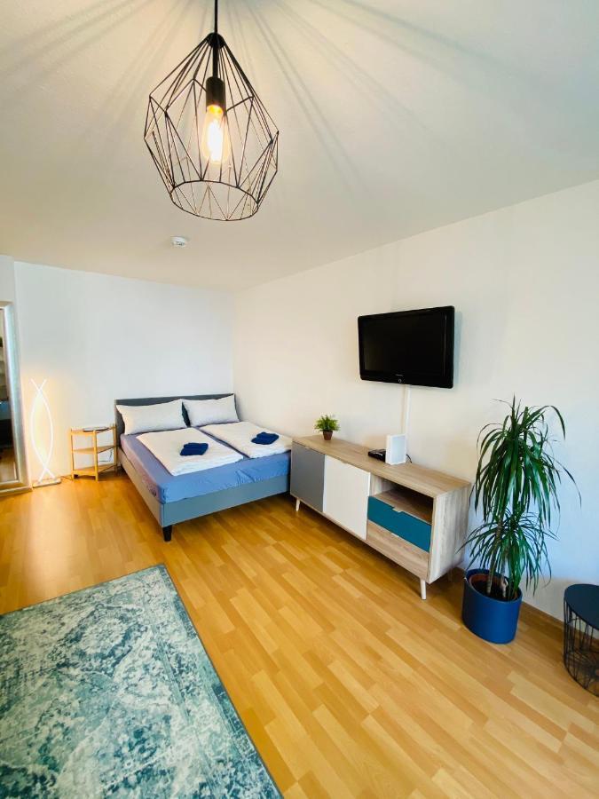 Outletcity Apartment Ferienwohnung Metzingen Metzingen  Exteriör bild