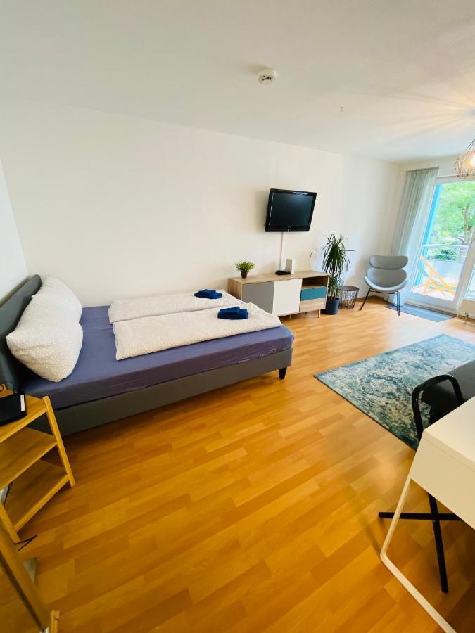 Outletcity Apartment Ferienwohnung Metzingen Metzingen  Exteriör bild