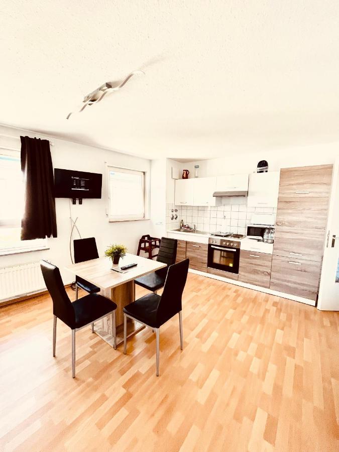 Outletcity Apartment Ferienwohnung Metzingen Metzingen  Exteriör bild