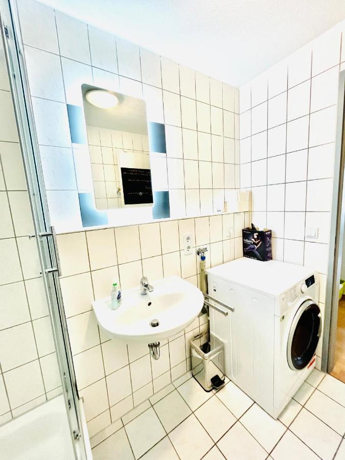 Outletcity Apartment Ferienwohnung Metzingen Metzingen  Exteriör bild