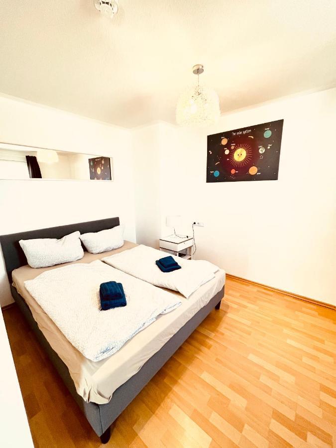 Outletcity Apartment Ferienwohnung Metzingen Metzingen  Exteriör bild