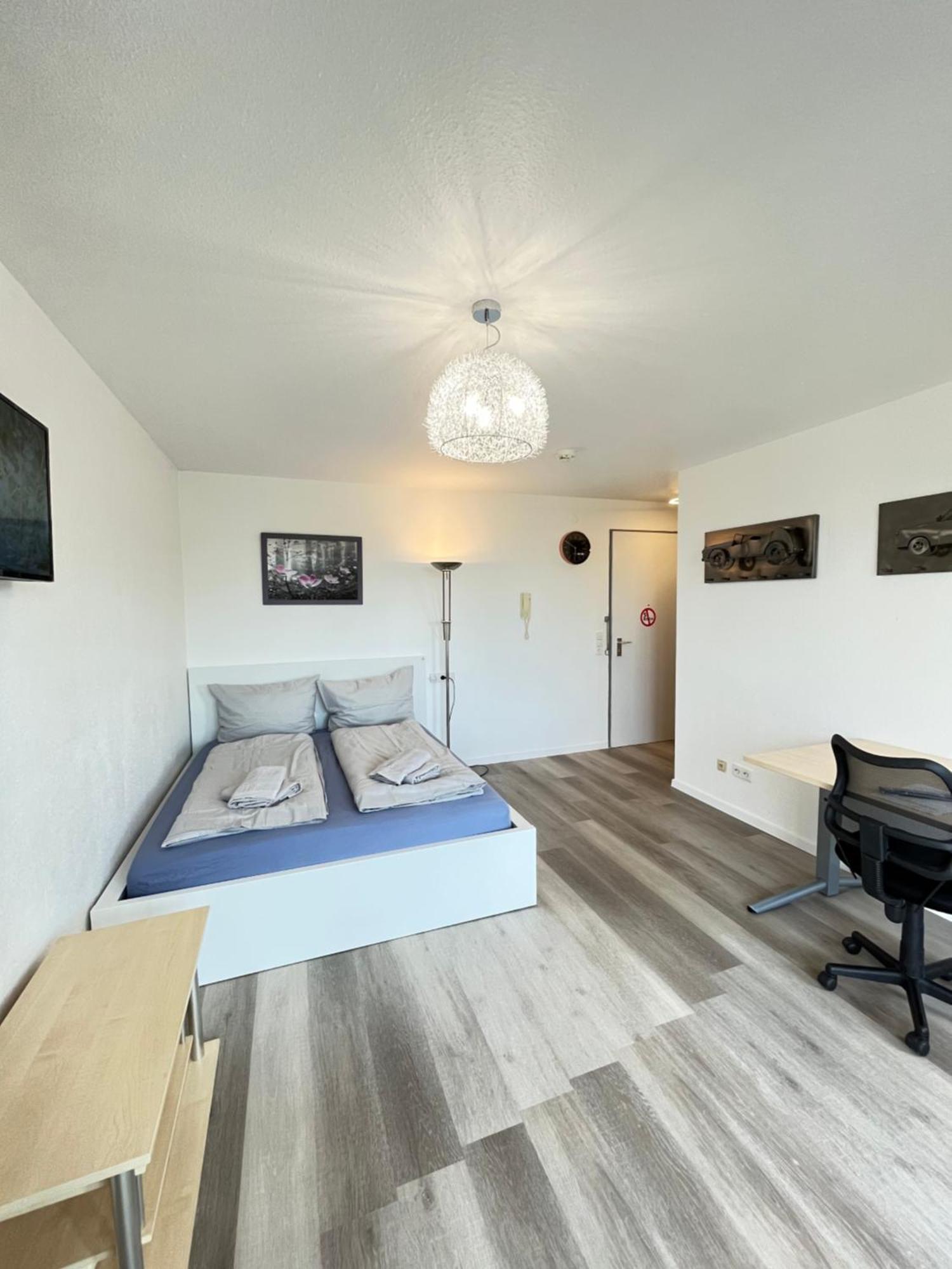 Outletcity Apartment Ferienwohnung Metzingen Metzingen  Exteriör bild